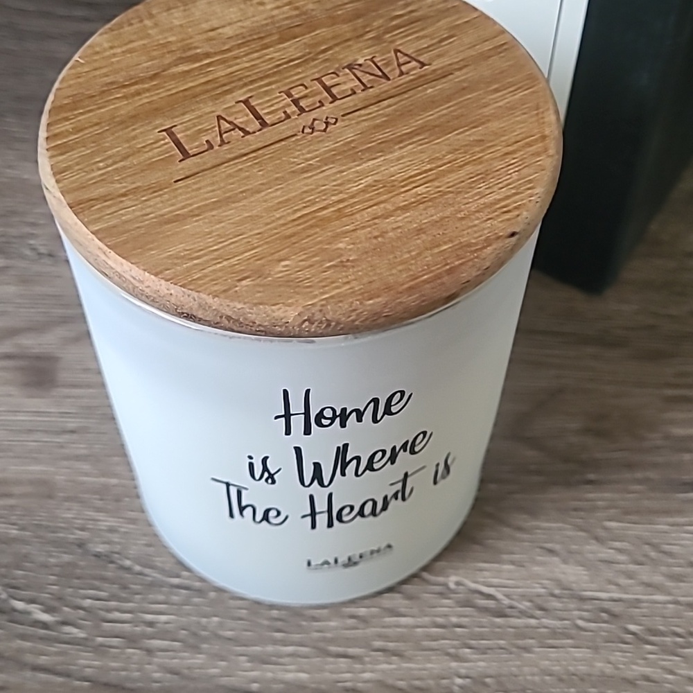 Laleena White Ceramic Jar with Wooden Lid - "Home is Where The Heart Is" - Picture 4 of 5